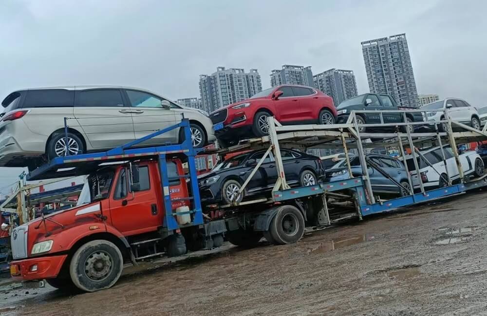 广州汽车托运到成都要多少钱?几天到？
