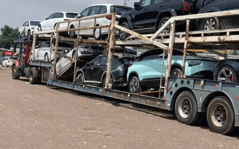 新疆到奎屯汽车托运多少钱