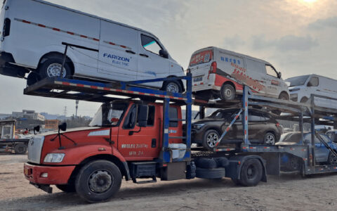 小汽车托运到深圳北多少钱