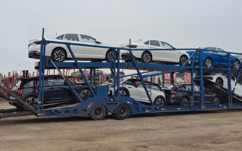 泉州汽车托运去新疆多少钱